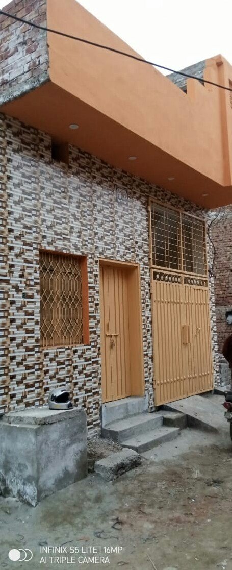 3 marla House for sale on chungi amar sidhu Lahore